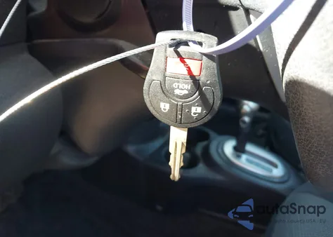 2019 Nissan Versa 1.6 Sv z USA, uszkodzony, nr VIN 3N1CN7AP8KL839289